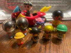 Ryan’s World Red Motorcycle With Rider & 8 Figures Space Gold cat