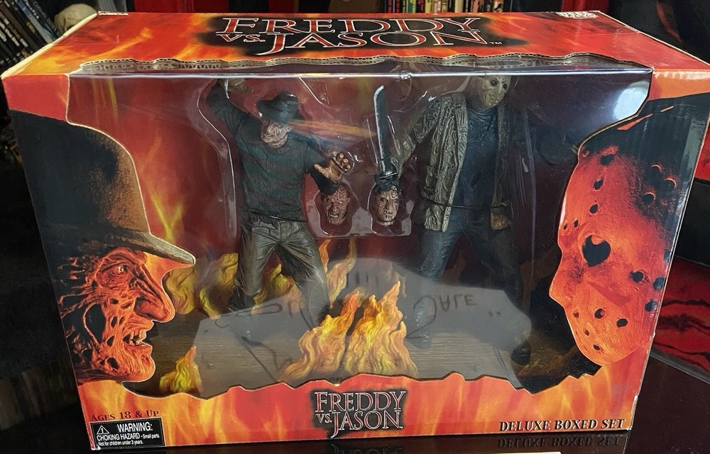 Freddy vs Jason SEALED VINTAGE Box Set NECA 2004 Cult Classic Horror Icons NIB