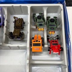 Vintage Transformers Collectors Case G1 Optimus Prime Skywarp Mini Vehicles Lot