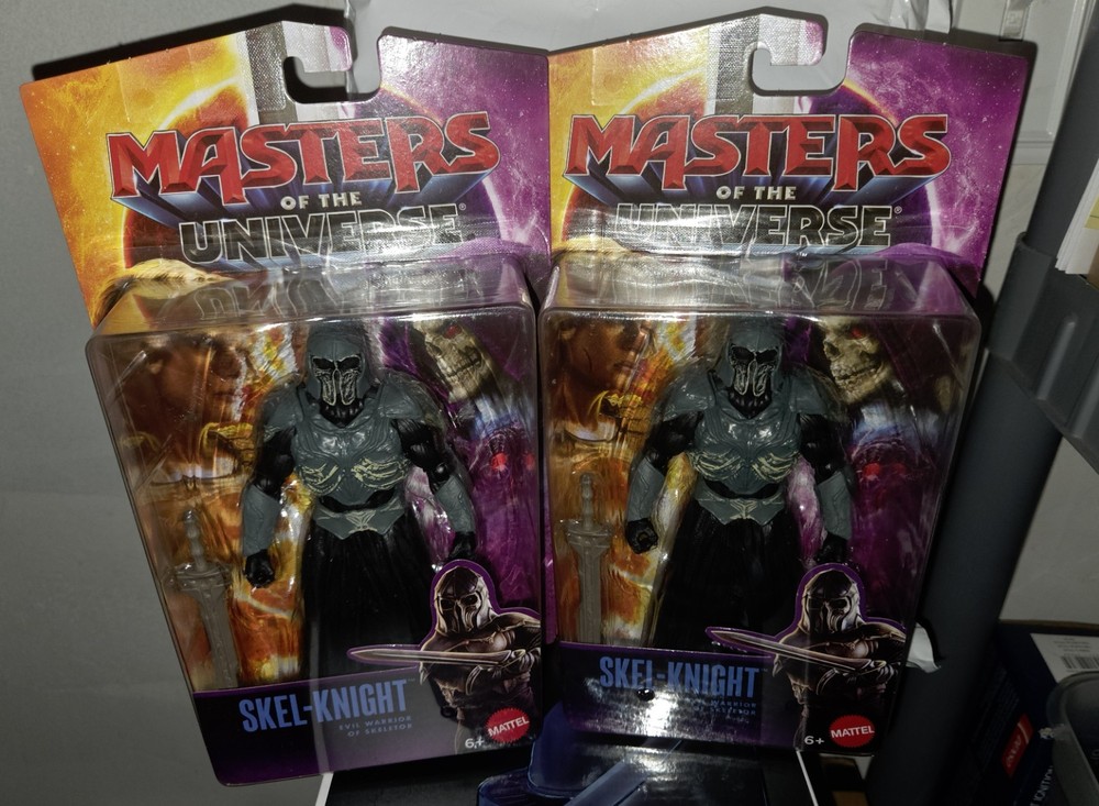 Mattel (Masters of the Universe) 2026 Movie- “Skel-Knight” lot of 2 ships fast