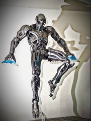 AC Toys Ultron Avengers: Age of Ultron 1/12 Action Figure Toy New Boxed IN STOCK