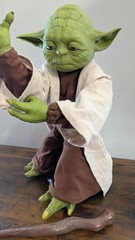Star Wars 16″ Spin Master Legendary YODA Interactive Jedi Training Master