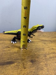Zuru 5 Surprise Dino Strike 4 T-Rex Jurassic Figure Black Yellow 3×6”