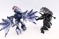 1992 Kenner Aliens Winged Alien Queen & Alien Queen Action Figures Lot Of 2
