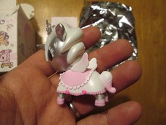 TOKIDOKI UNICORNO CHERRY BLOSSOM SERIES 2 PETAL FIGURINE NEW