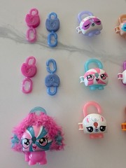 LOT SET BUNDLE 7 HASBRO LOCK STARS MINI FIGURES BLIND BAGS Keys, & Charms