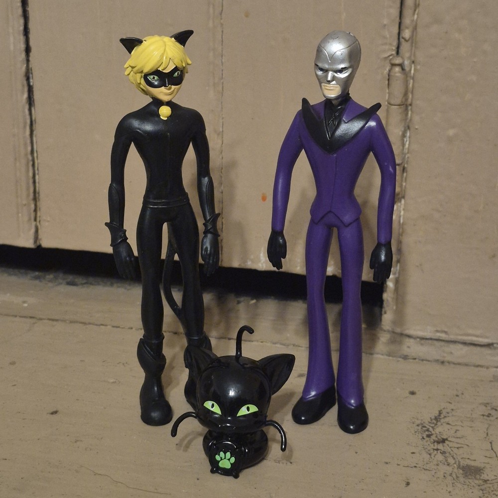 Miraculous Ladybug Bend-Ems Cat Noir Hawk Moth Figure & Plagg Kwami Surprise Lot