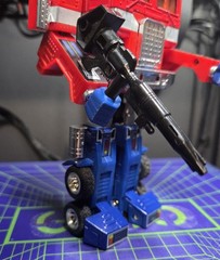 3D Printed Generation 2 Transformers G2 ONLY Optimus Prime Replacement Fist Set