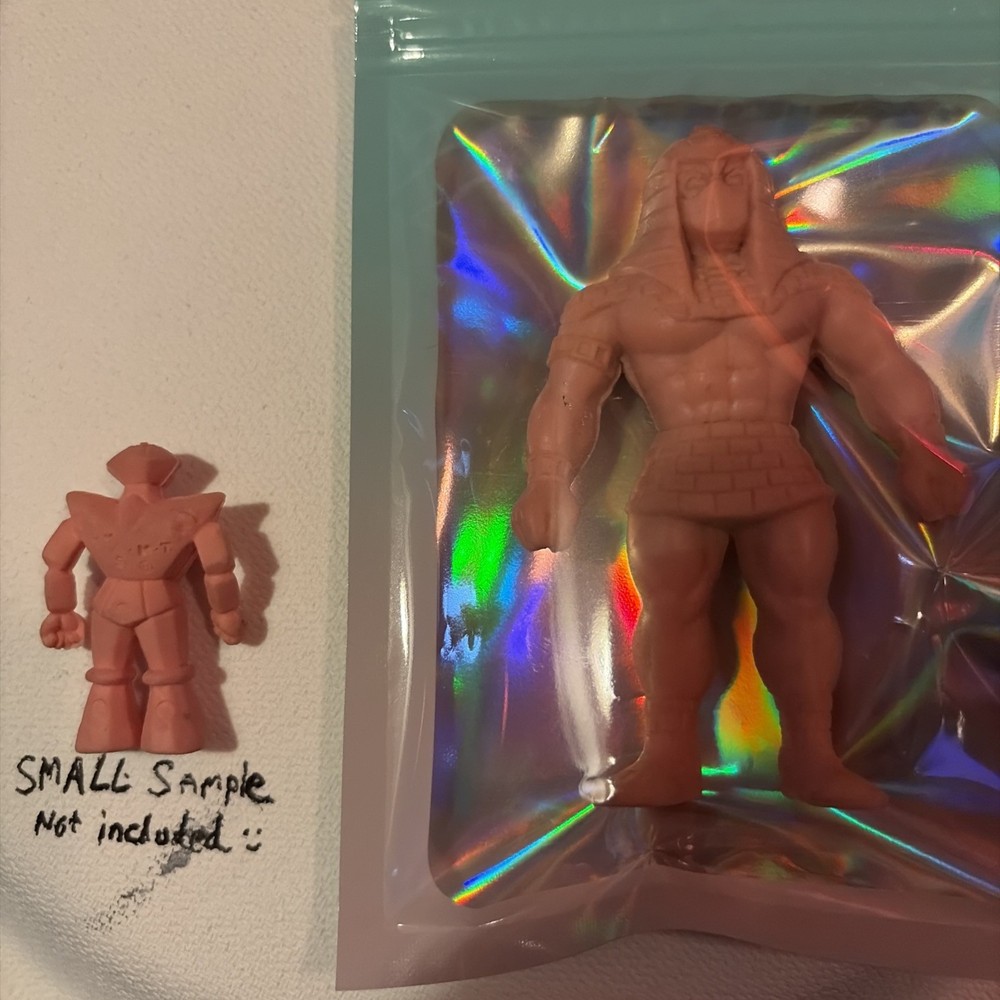 LARGE 3.5″ Kinnikuman Ultimate M.U.S.C.L.E RARE eraser Keshi Mister Khamen