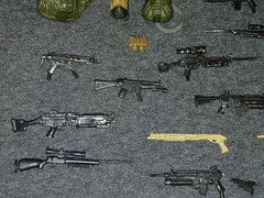 1:18 BBI Elite Force U.S Army Combat Gear Assault Weapon Accessories Loose Lot