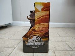 Mattel Jurassic World Dino Trackers Habitat Defender Triceratops Action Figure
