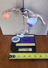LOOK, Karl Malone, 1997 Starting Lineup, Vintage, Pre-Owned, RARE