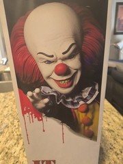 Mercy Mds Mega Sclae Pennywise It 1990 White Box Tim Curry Figure