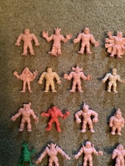 VTG 80s Lot of 20 M.U.S.C.L.E. Men Kinnikuman Flesh Color Mattel & 2 Pencil Top