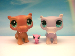 LITTLEST PET SHOP #986 1415 MOM DAD HIPPO & RARE TEENSIE BABY HIPPO FAMILY LOT
