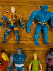 VINTAGE 1980s 1990s 27 ACTION FIGURE LOT MARVEL DC SWAMP THING POWER RANGERS ETC