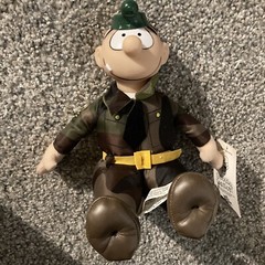 Beetle Bailey Sarge Camo Plastic Head Soldier Sitting Plush 2004