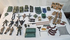 1990s era DAMAGED Military Vehicles Figures & Acc. Lot TANKS, Boats, Jeeps, Jets