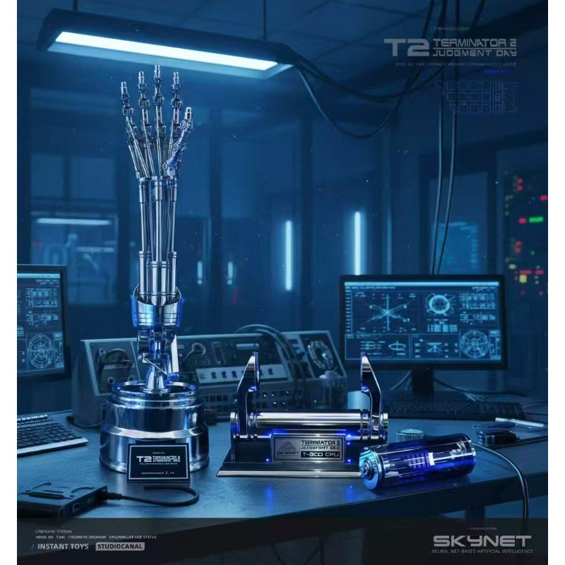 Instant Toys T-800 Endoskeleton Arm – Terminator 25″ Life-Size Prop Display Gift