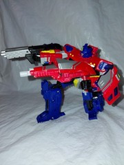Used Transformers Classics Optimus Prime Complete 2006 Hasbro Voyager Class