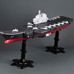 Transformation Toys SHANDONG Aircraft Carrier with 14 Plane Model Action Figure