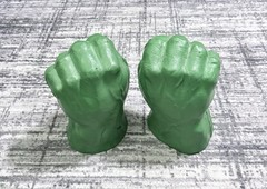 Vintage Marvel Incredible Hulk Foam Smash Fist Hands Sound Tested Both Work