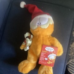 Garfield & Odie Macy’s 25 Years Christmas Plush Cat Dog 18″ Book Included