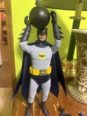 Hot Toys Batman 1966 Classic TV Adam West MMS218