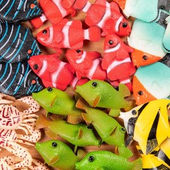 – 60pcs Tropical Fish & Crab Toys – Mini Plastic Ocean Animal Figurines for –…