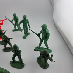 Vintage Army Cowboy Native American Toy Figures Lot 26pcs Green Yellow Red