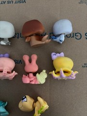 Lot of 10 vintage Littlest Pet Shop Animals – Seal octopus frog turtle penguin