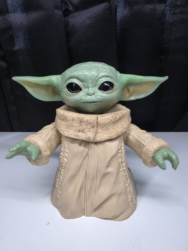 Star Wars The Mandalorian Grogu Baby Yoda Figure Hasbro 7″ Toy