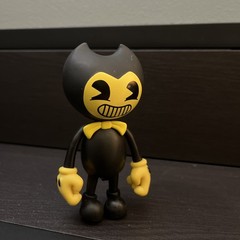 Bendy And The Ink Machine Toy Action Figure Phat Mojo 4″ Inches Yellow and Black