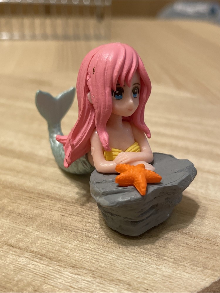 Resting Mermaid PVC Vinyl Figure Fish Lady Pink Hair Anime Fish Tank 2”