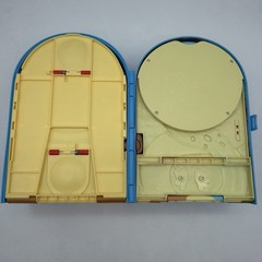 Jazwares 2022 Pokémon Carry Case Battle Desert Backpack Playset Blue