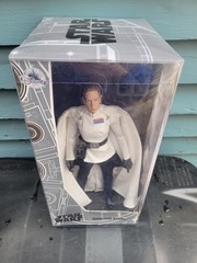 STAR WARS JYN ERSO DIRECTOR KRENNIC /1000 DISNEY STORE EXCLUSIVE 12″ D23 EXPO