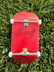 50mm Gutter Fingers Complete (caramel 3.0 trucks) (Gutter Wheels)