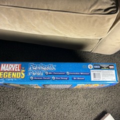 Toybiz Marvel Legends Fantastic Four Boxed Set + Dr Doom – 6 figures NIB