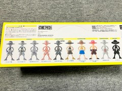 ONE PIECE LUFFY’s Adventure Memories Vol. 2 Box 10 Figures include a secret New