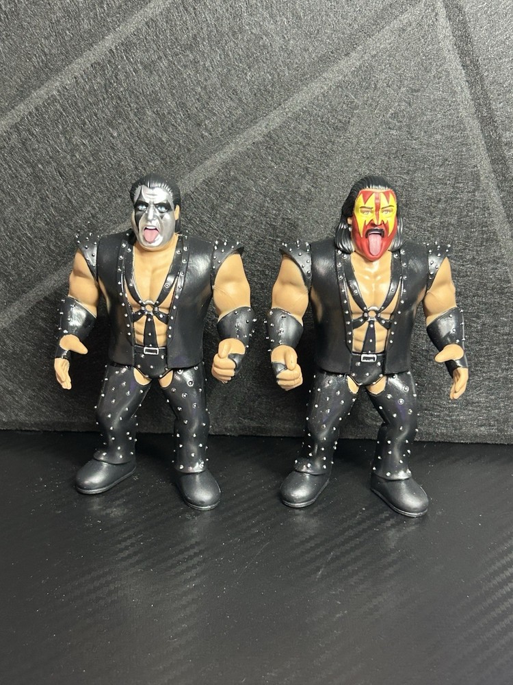 Epic Toys Retro Style Demolition Wrestling Figures