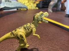 Jurassic Park World Legacy Baby Junior T-Rex 2017 Mattel Tyrannosaurus Juvenile