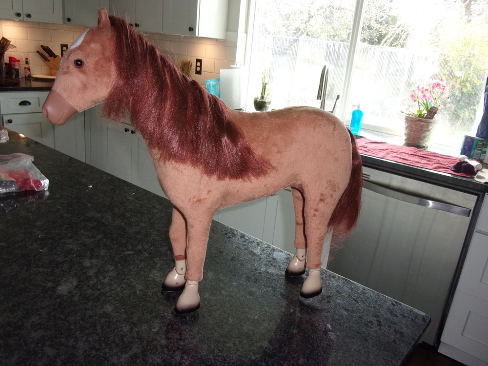 Paradise Horse – Soft Brown LARGE Articulated Horse 20″ x 22″