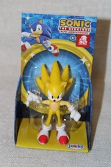3PK Jakks Pacific Knuckles, Super Sonic, Sonic The Hedgehog 2.5in Action Figures