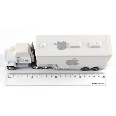 2PCS Disney Pixar Cars White Apple Mack Hauler Truck+Car 1:55 Diecast Toys Gifts