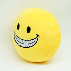 New Verity Arg Plush Toy Soft Stuffed Smiley Ball Monster Doll Room Decor Gift