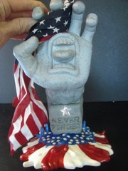 NEVER FORGET HAND Custom Kidrobot Santa Cruz Skateboards Screaming Hand Figure
