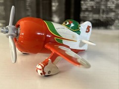 disney pixar planes diecast lot of 2 ~ El Chupacabra & Rippslingers Pitty RPX
