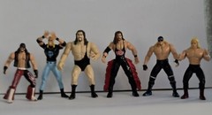 Vintage 1998 Toy Biz WCW Die Cast Metal/Plastic Wrestling Figures Lot Of 7 WWE