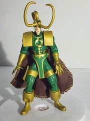 Marvel Toy Biz 1997 Earth’s Heroes Avengers Reborn Series Loki Figure