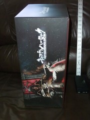 CAPTAIN HARLOCK SPACE PIRATE WITH THRONE OF ARCADIA 12 INCH FIGURE HOT TOYS 2014
